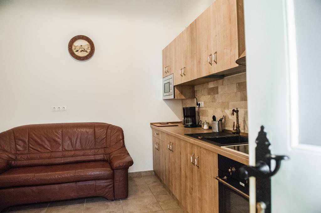 Brukenthal Central Apartments سيبيو الغرفة الصورة