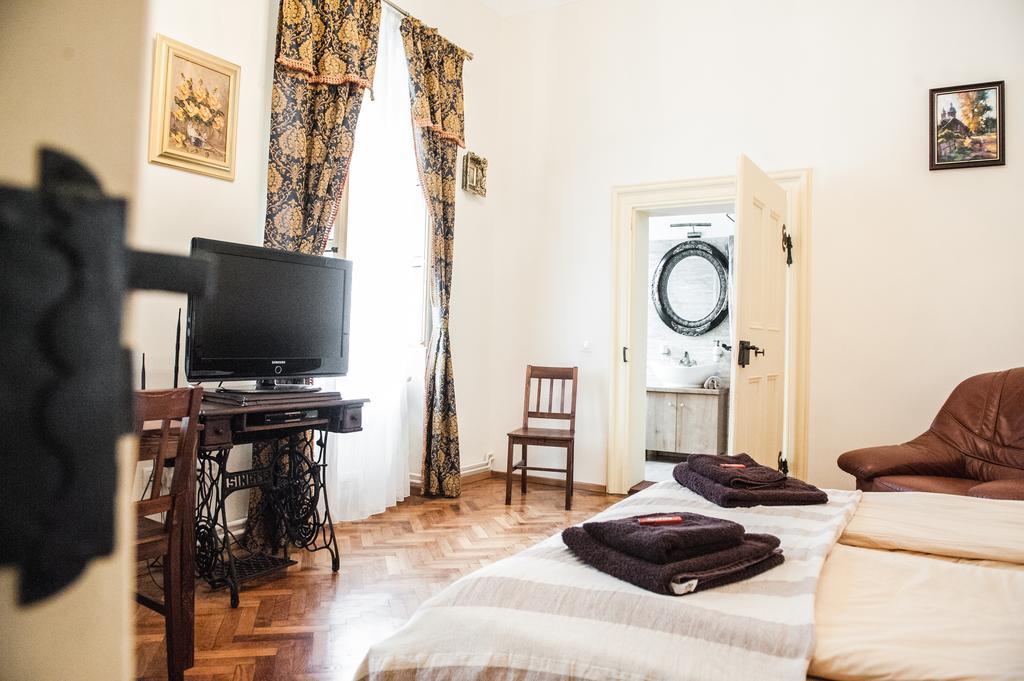 Brukenthal Central Apartments سيبيو المظهر الخارجي الصورة